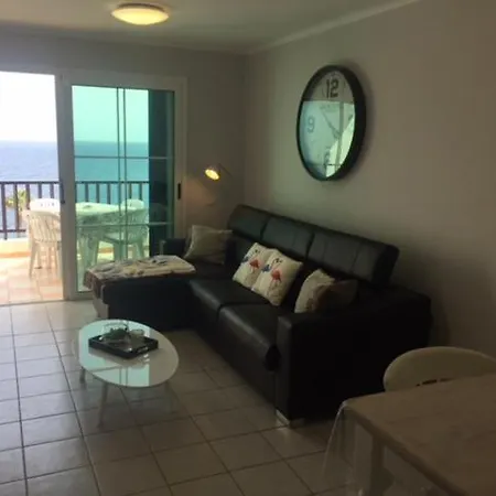 Apartment Rocas Del Mar